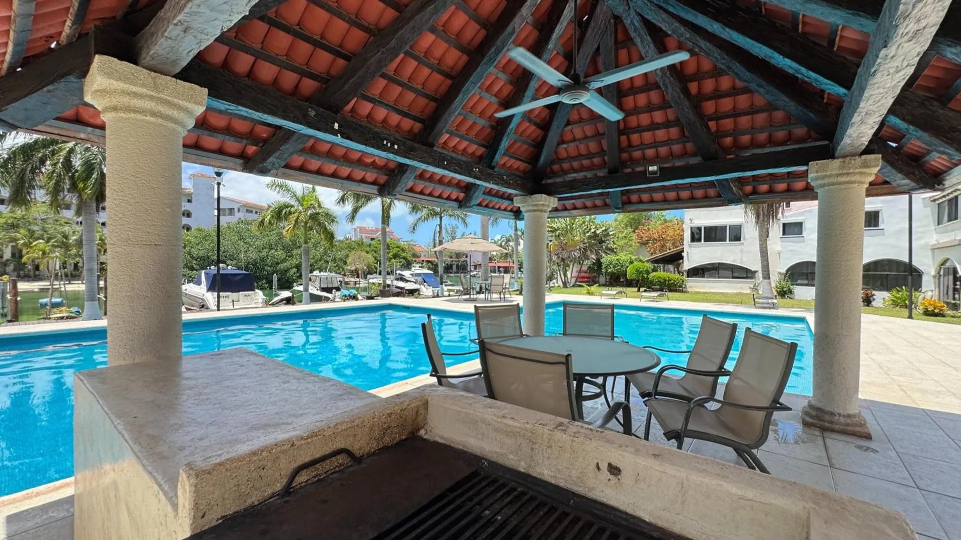 Marvelous Villa- In The Heart Of Cancun Hotel Zone