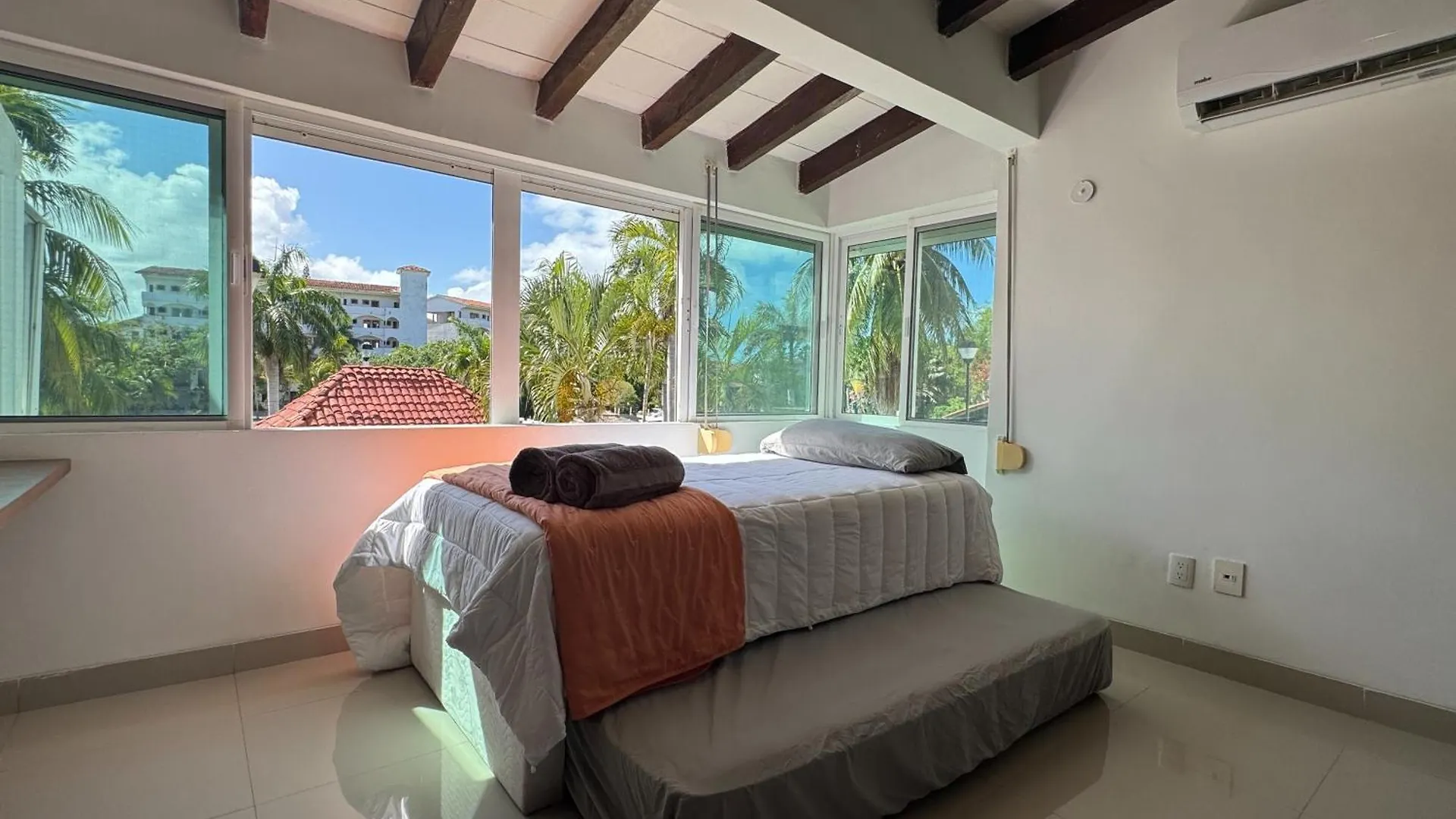 Marvelous Villa- In The Heart Of Cancun Hotel Zone