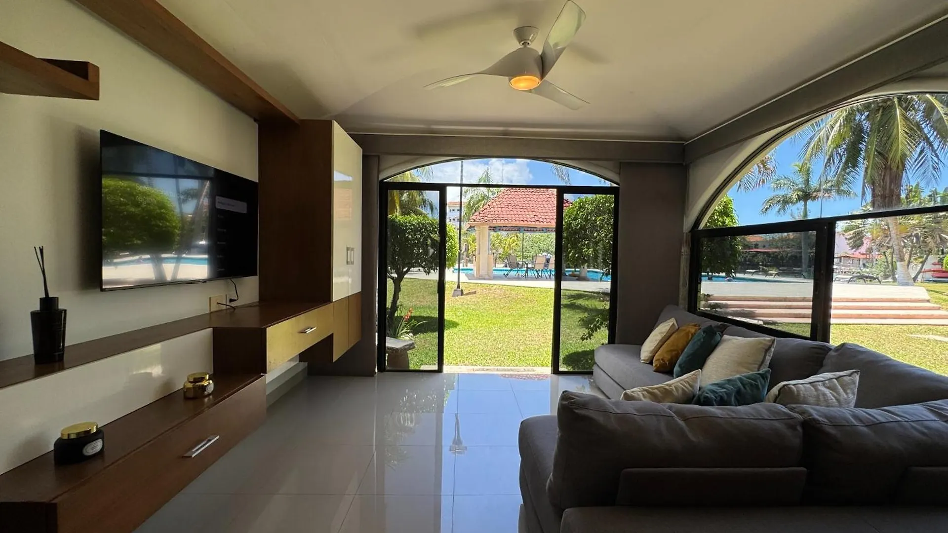 Semesterbostad Marvelous Villa- In The Heart Of Cancun Hotel Zone Mexiko